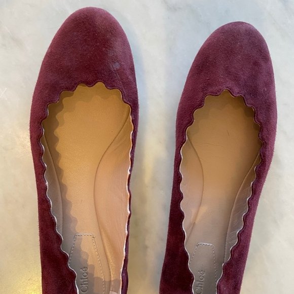 CHLOE $495 Maroon Suede Scallop Edge Ballet Flats 39. - Picture 1 of 9